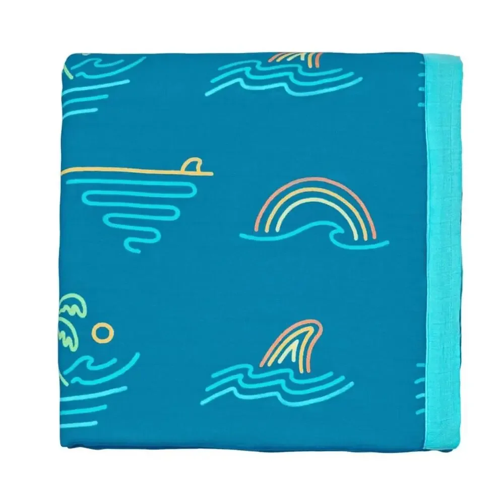 Brand New Coco Moon Hawaii Tropical Daydream Baby Quilt